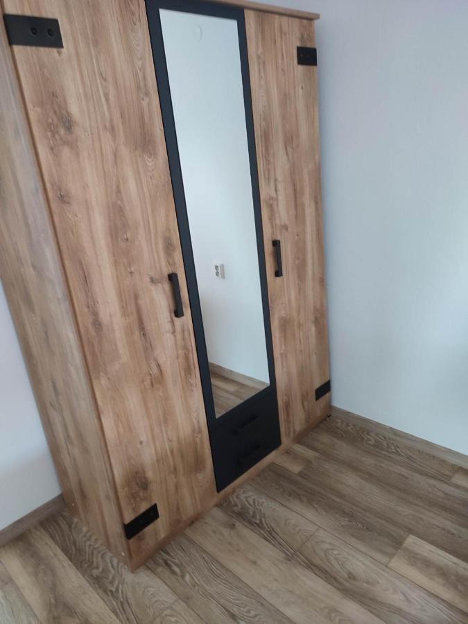 Apartman Tulipan Hnusta Exteriér fotografie