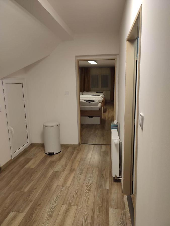 Apartman Tulipan Hnusta Exteriér fotografie
