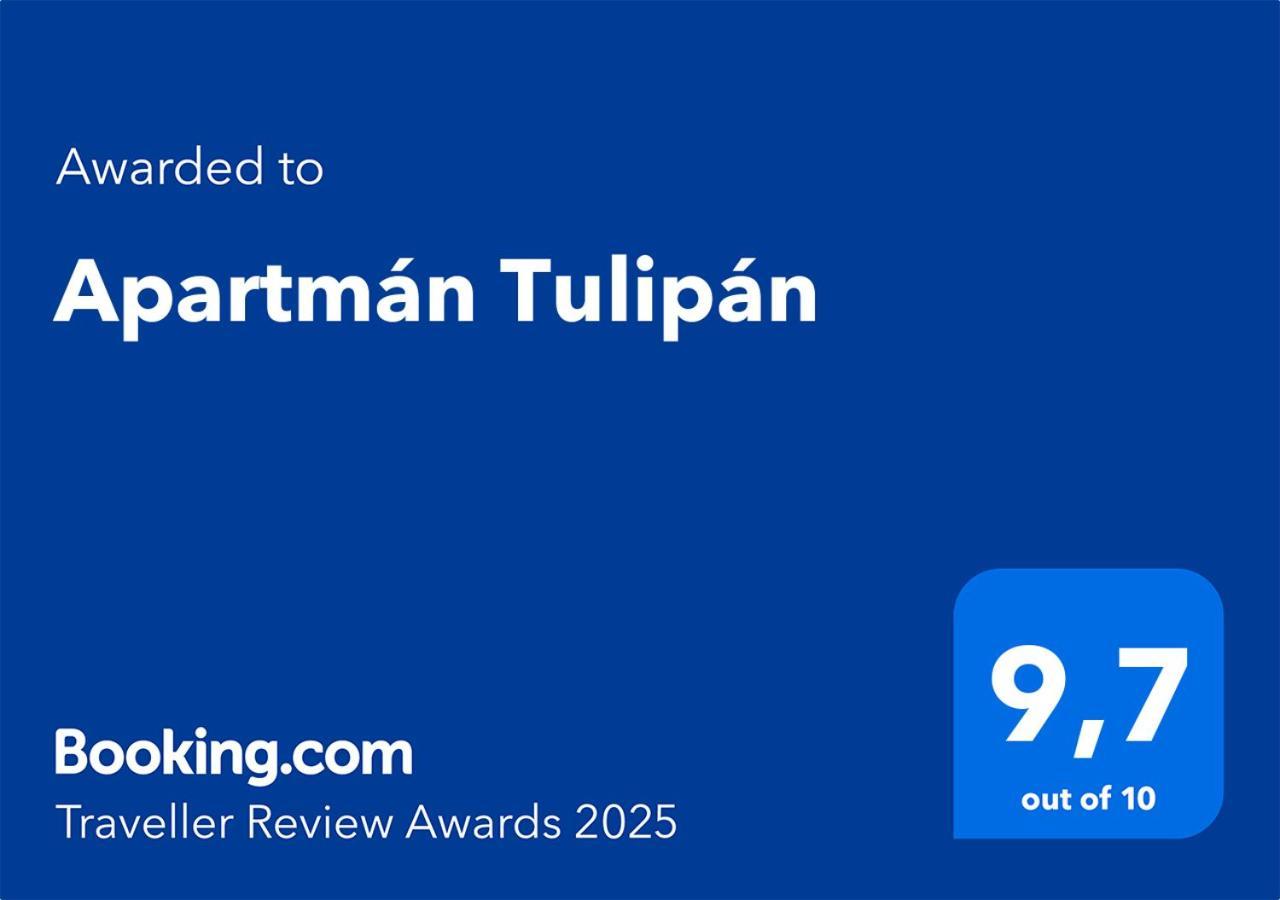 Apartman Tulipan Hnusta Exteriér fotografie